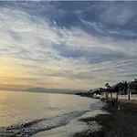 Bright & Modern 2 Bedroom Apartment 300M To The Beach - Marbella