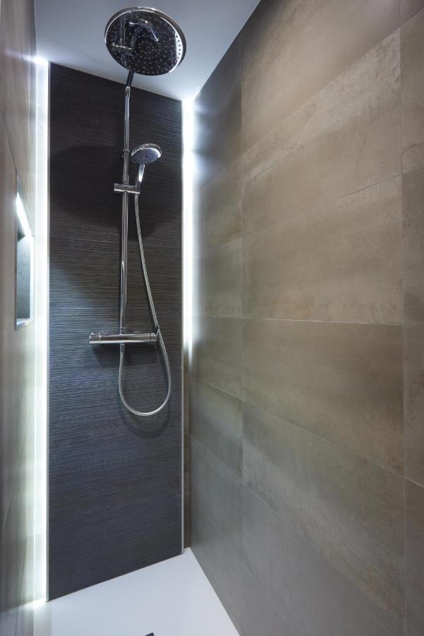 Bright & Modern 2 Bedroom 300m To The - Apartamento